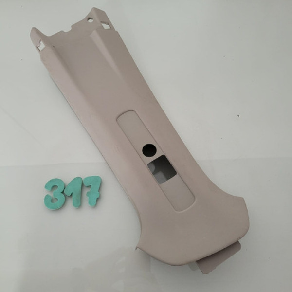 Acabamento Coluna Lateral Lado Esquerdo Gm Spin