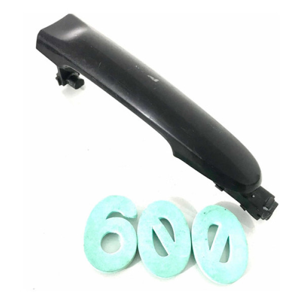 Maçaneta Externa Dianteira Esquerda Nissan Versa 2013