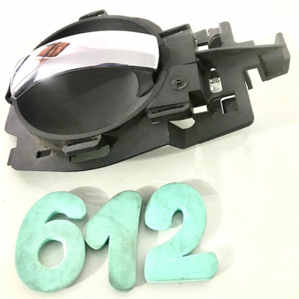 Maçaneta Interna Dianteira Esquerda Citroen C3