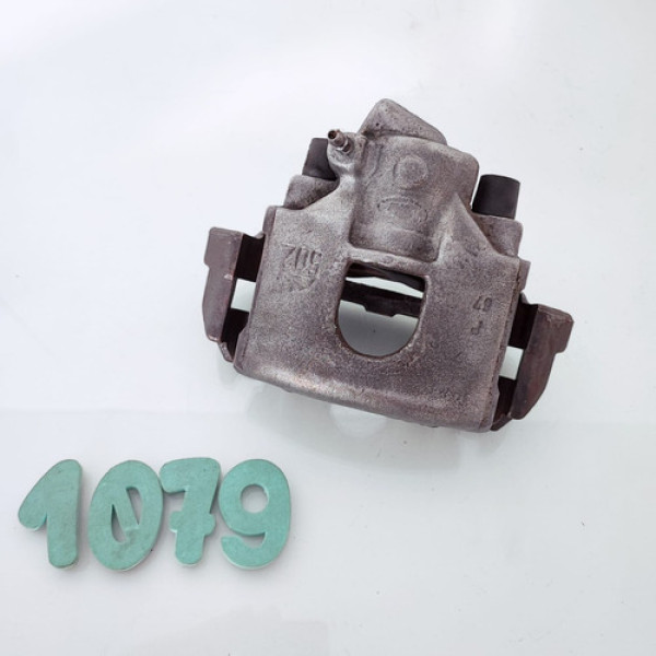 Pinça De Freio Dianteiro Direito Ford Fiesta 2004 Cx 1079