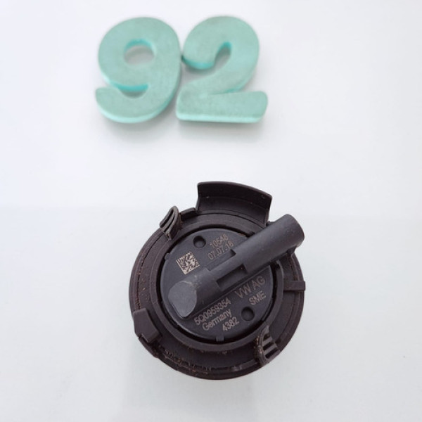 Sensor De Impacto Da Porta Vw Tiguan Cod 5q0959354 Cx 92