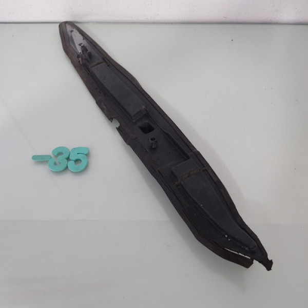 Acabamento Interno Paralama Esquerdo Citroen C3 Picasso 