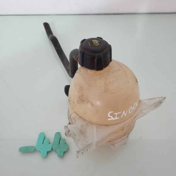 Reservatório Água Radiador Renault Symbol Cod 8200686355