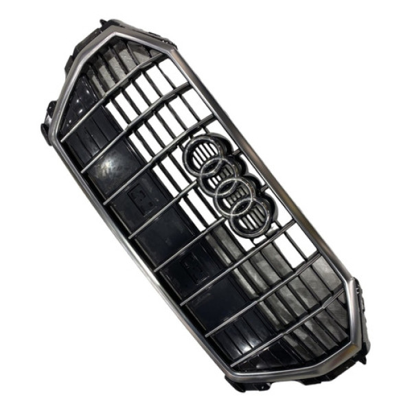 Grade Dianteira Com Detalhe Audi Q3