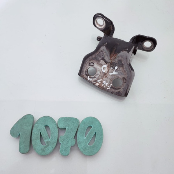 Dobradiça Porta Traseira Direita Ford Fiesta 2004 Cx 1070