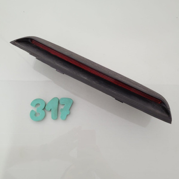 Break Light Luz De Freio Vw Passat 1999 Cod 3b5945135a