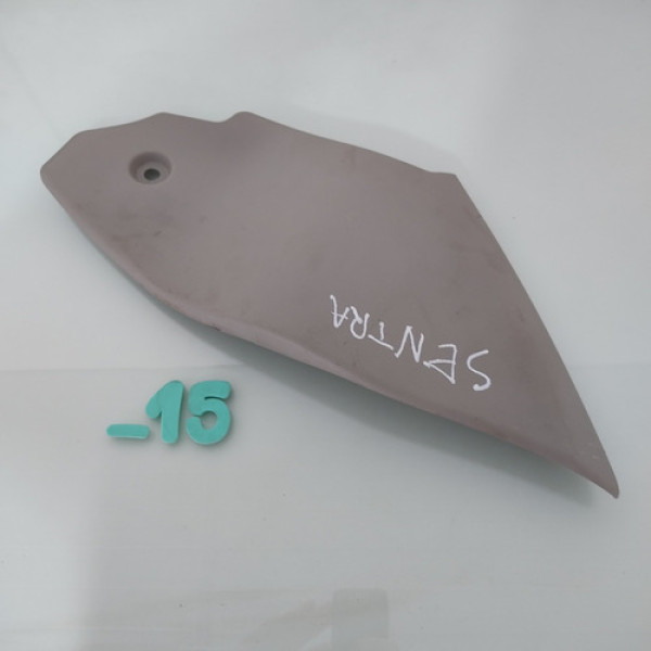 Acabamento Esquerdo Console Central Nissan Sentra 2015 