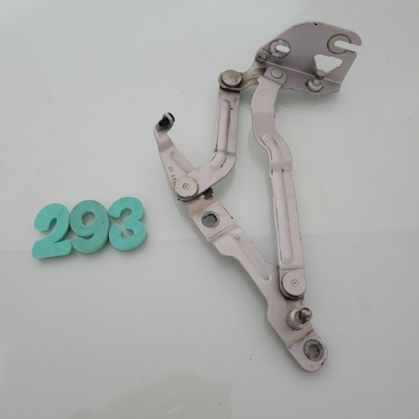 Dobradiça Tampa Traseira Lado Direito Vw Passat 1999