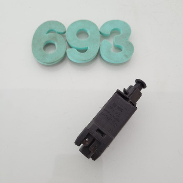 Sensor Do Pedal De Freio Vw Golf 2001 Cod 191945515b