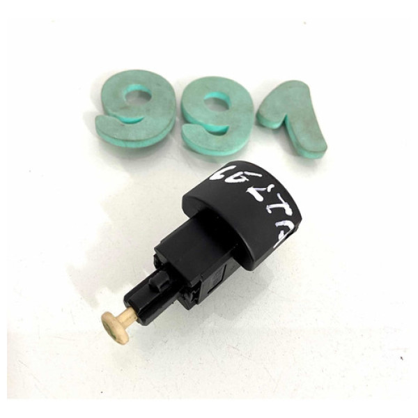Interruptor Luz De Freio Gm Celta 1.0 - Cx 991