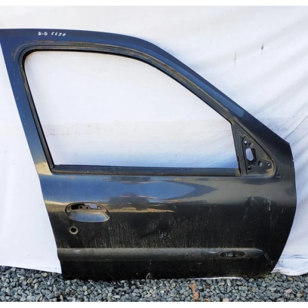 Porta Dianteira Direita Renault Clio 